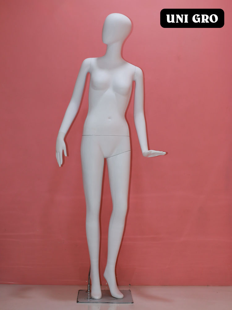 Modern Matte Standing Female Mannequin