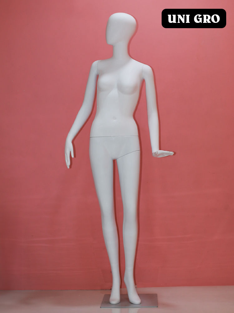 Athletic Fit Female Display Mannequin